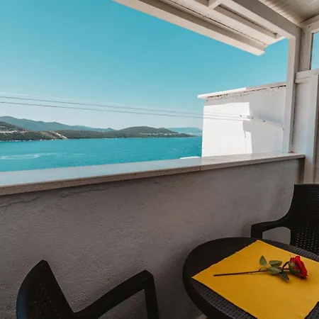 Apartment Anovi Neum Exterior photo